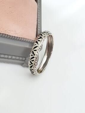 White & Black Enamel 14K White Gold Band Ring